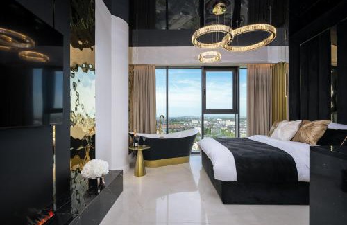 West Pomeranian Voivodeship Apartment | Goldstar Apartament- Wanna z widokiem, 19 Piętro, Hanza Tower Szczecin