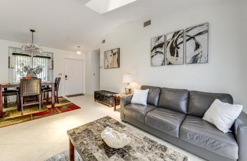 Whisper Walk House | Golf and Shop Gem with Private Pool in Boca Raton