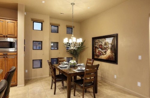 Central Scottsdale House | Golf & Baseball Batting Cage/Hot Tub/Luxurious Living/Private, Gated, Quiet