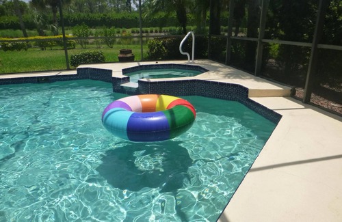 Bonita Springs Villa | GOLF - BEACH CLUB - SPRING RUN GOLF CLUB - SINGLE FAMILY HOME n2 BR + 2 DENnnnn