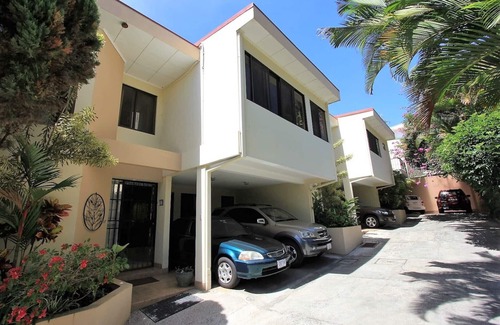 Ciudad Cariari House | Golf Community Townhouse