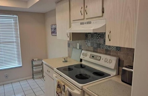 Sun 'N Lake Condo | Golf Course Beauty