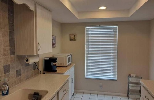 Sun 'N Lake Condo | Golf Course Beauty