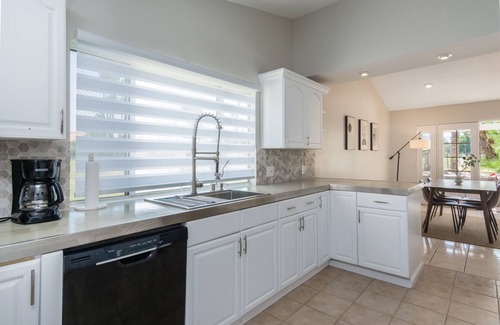 Indio House | Golf Course House - Garden Relax Retreat, Private Pool + Spa.
