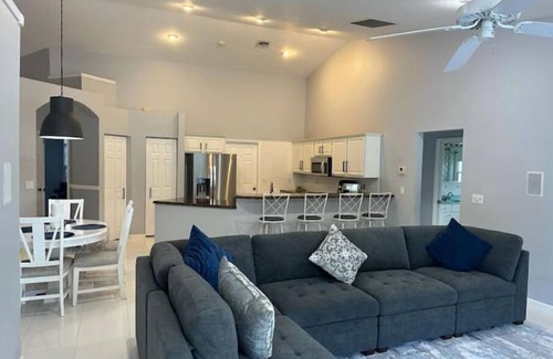 Lake Worth House | Golf course view & heated pool in Lake Worth, FL