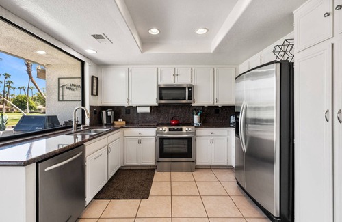 Rancho Mirage Condo | Golf Course Views, Pool, Spa, Dine Al Fresco