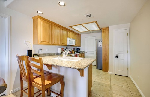 Mesquite Condo | Golf Course Views & Private Deck: Mesquite Condo!