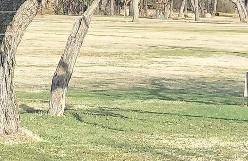 Runaway Bay House | Golf, fish and stay Runaway Bay