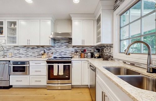 Benton Harbor Cottage | Golf Front Home with Course View, WiFi, Patio & Grill