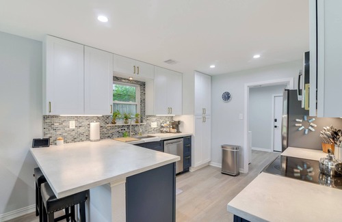 Barker House | Golf & Get Outside - Family Home in Houston!