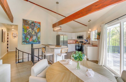 Jones Mills House | Golf Getaway w/Pool Access Near Lake Catherine!