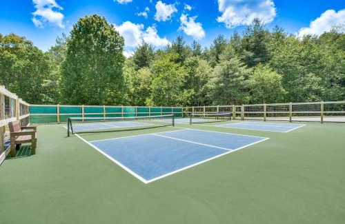 Cullowhee House | Golf, Hike and Trout Fish Mtn-View Cashiers Retreat
