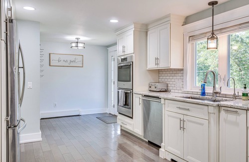 Suncook House | Golf, Hike & Explore: Family Home in Pembroke!