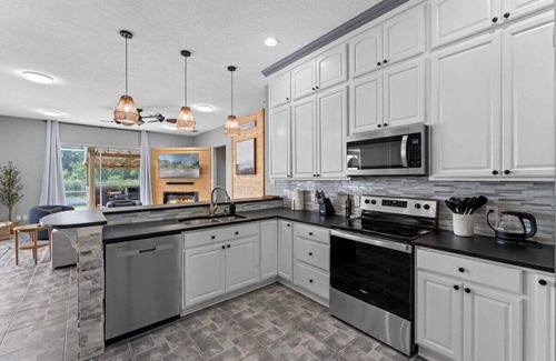 Ridgewood Lakes House | Golf Oasis-Game Room-Pool-Disney South Face Pool