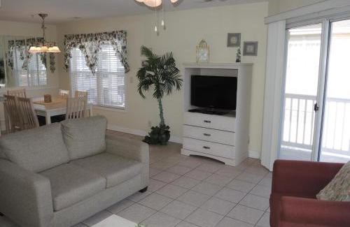 Calabash Villa | Golf Resort Villa 2607 with Outdoor Pool