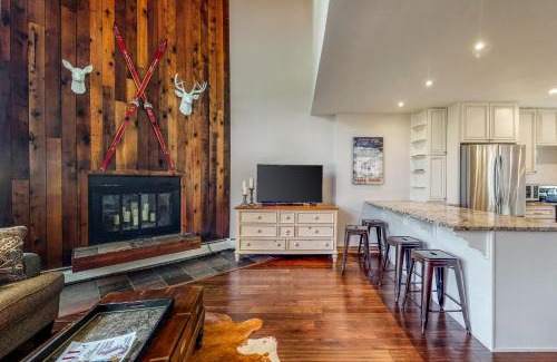 Eagle-Vail Apartment | Golf & Ski Premier