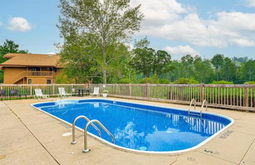 Mancelona Apartment | Golf, Swim and Ski Schuss Mtn Family Getaway!