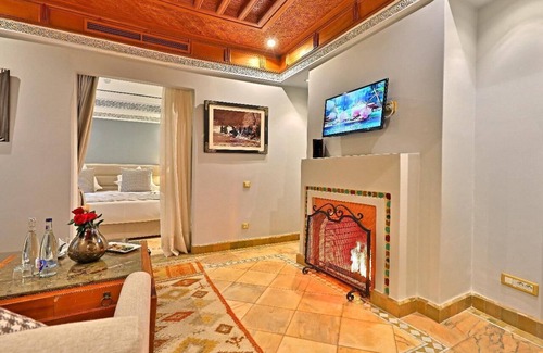 Massira I Bed & Breakfast | Golf view 80 sleeps 42 Suites