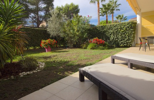 Golfe Juan Condo | Golfe Juan - 4 People - Swimming Pool - Private Parking