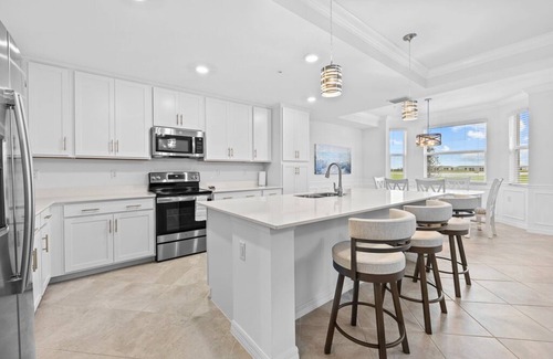 Immokalee Apartment | Golfer's Dream: Sunset Greens on the 9