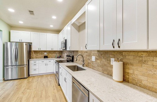 Cedartown Apartment | Golfer's Paradise: Meadow Lakes Manor Retreat!