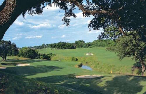 New Braunfels Apartment | Golfer's Paradise