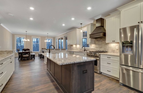 Boyne City House | Golfers and Skiers Delight! Amenities galore in Boyne Mountain ski in/out fast!