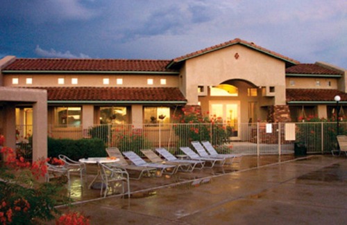 Worldmark Condo | Golfers, Hikers, Cyclers And Gem Show Lovers! Beautiful Condo With Pool & More!