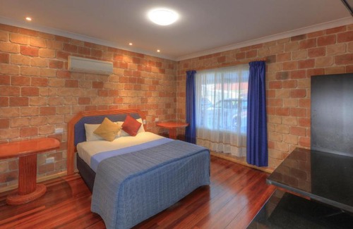 Tenterfield Hotel | Golfers Inn