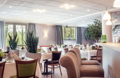 Trostau Hotel | Golfhotel Fahrenbach