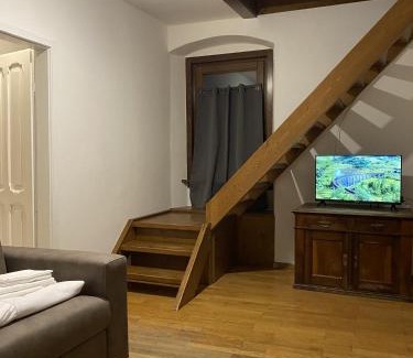 Bocenago Apartment | GolfHouseApartment