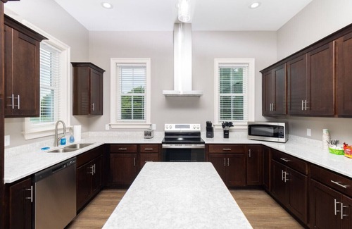 Avoca Villa | Golfing Paradise, Arnold Palmer Signature Golf Community, Luxury 4 BD, Villa 116