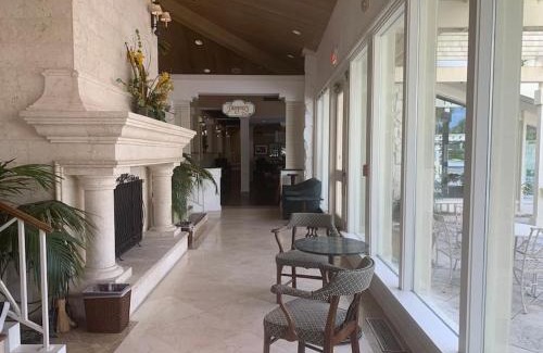 Wesley Chapel Apartment | GolfView Executive Suite Near Tampa
