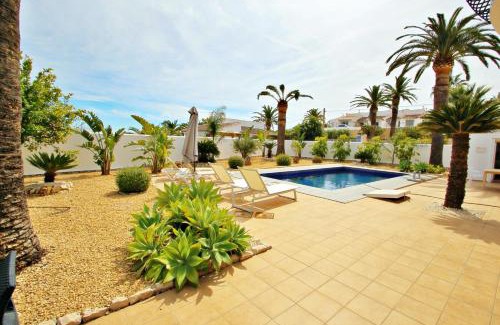 El Tesoro Villa | Golondrina - panoramic hillside holiday house in Moraira