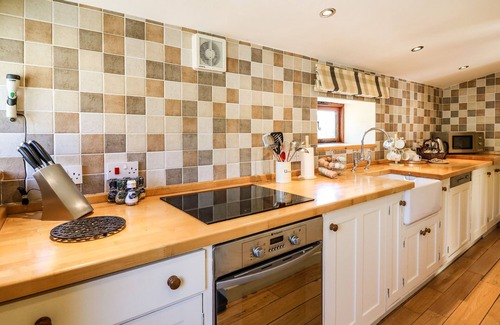Llanwrda Cottage | GOLWG LAS, romantic in Lampeter