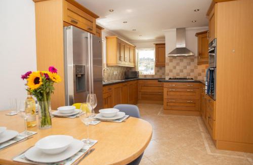 Aberporth House | Golwgfor (Sea View) by Aberporth Beach Holidays