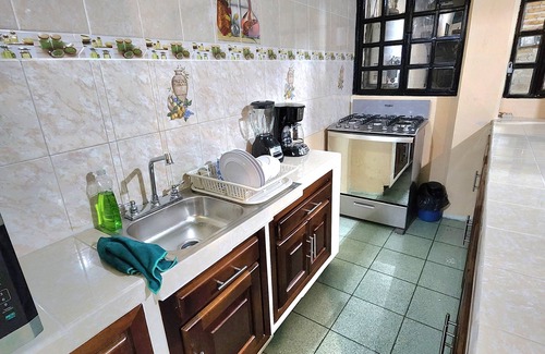 Taxco House | Gomez House