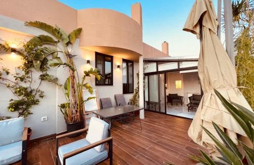 Halat Hotel | Gondola Marine Resort