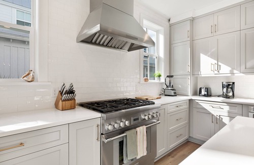 Johns Island House | "Gone Coastal" 3 bedroom townhouse with community pool and fitness center