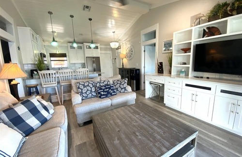 Key Allegro Condo | Gone Coastal - Adorable Casa Allegro Condo