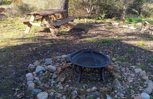 Voca Cabin | Gone Fishing - Castell Cabin - Sleeps 4