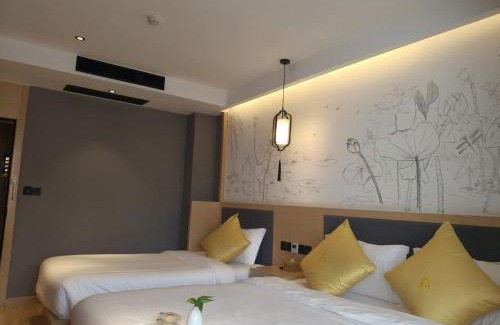 Luosiwan International Trade Area Hotel | Gongxili-Yinjian Hotel