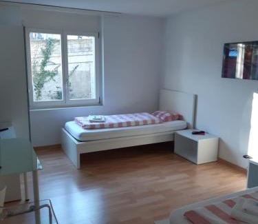 Reiden House | Good Bed Reiden