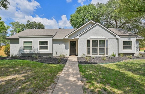 La Brisa House | Good Bull Getaway~ 3BR Getaway near Kyle Field