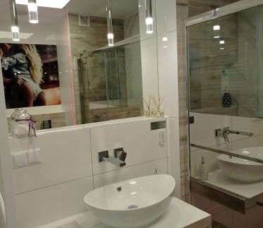 West Pomeranian Voivodeship Apartment | Good Day Apartments- private parking new town