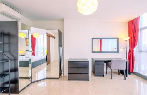 Pancoran Apartment | Good Deal and Strategic 1BR L'Avenue Apartment By Travelio