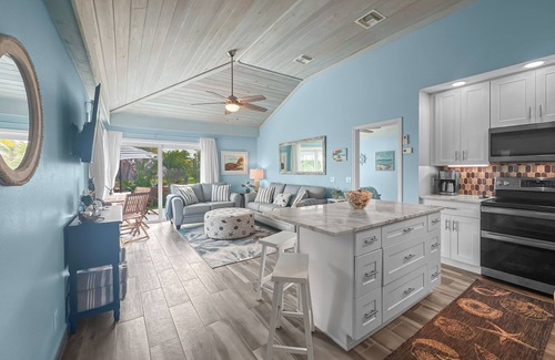 Treasure Cay Villa | Good Life Getaway - Beach Front View - Heated Pool - Ocean Villas 916