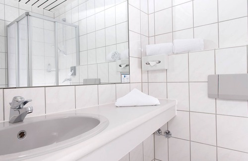 Bad Oldesloe Hotel | Good Morning + Bad Oldesloe