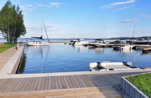 Wilkasy Apartment | Good Morning Sunshine - Nautica Resort Apartment