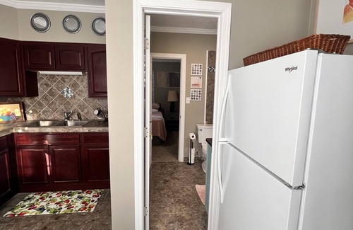 Kokomo House | Good things come in small packages! Cute, clean, and close to everything!